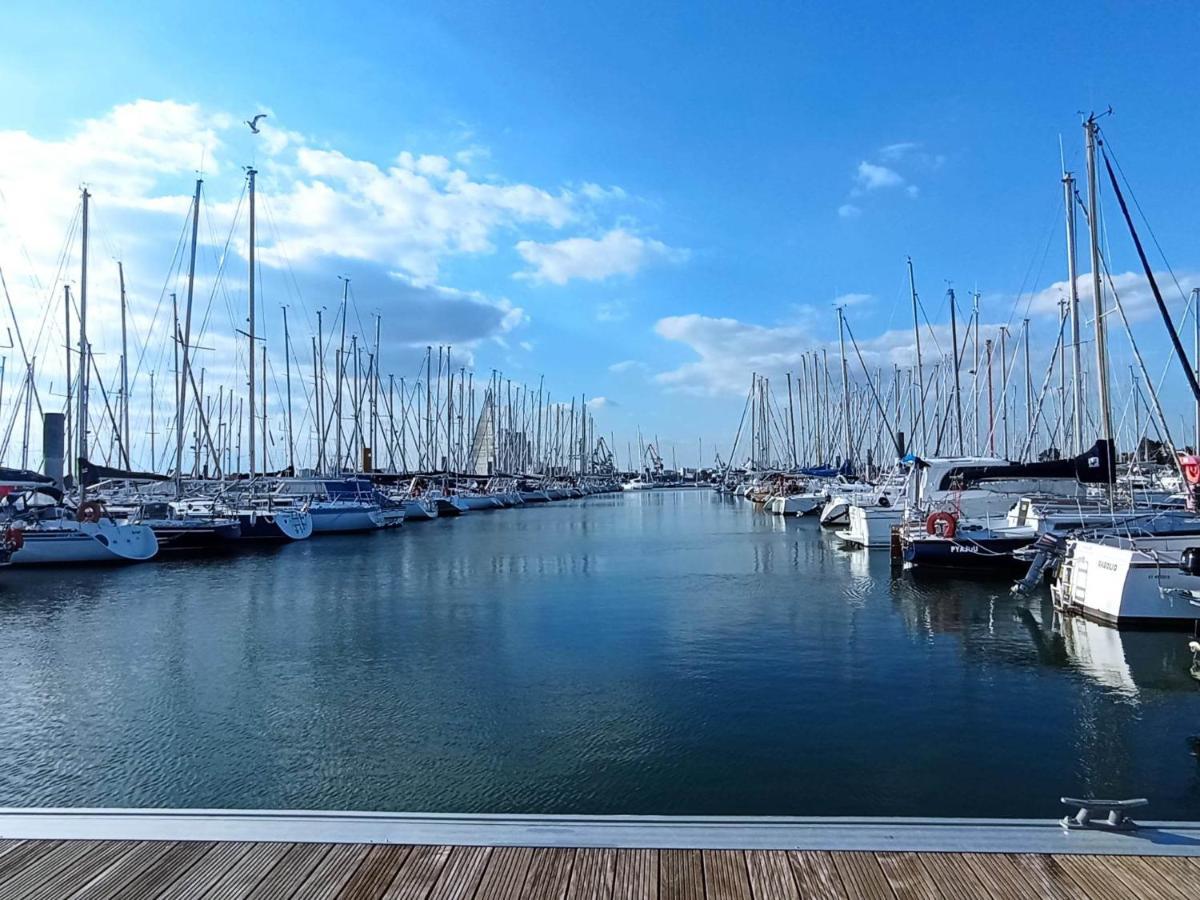 Le Kenav - Studio A 300 M Du Port Locmiquélic Exterior foto